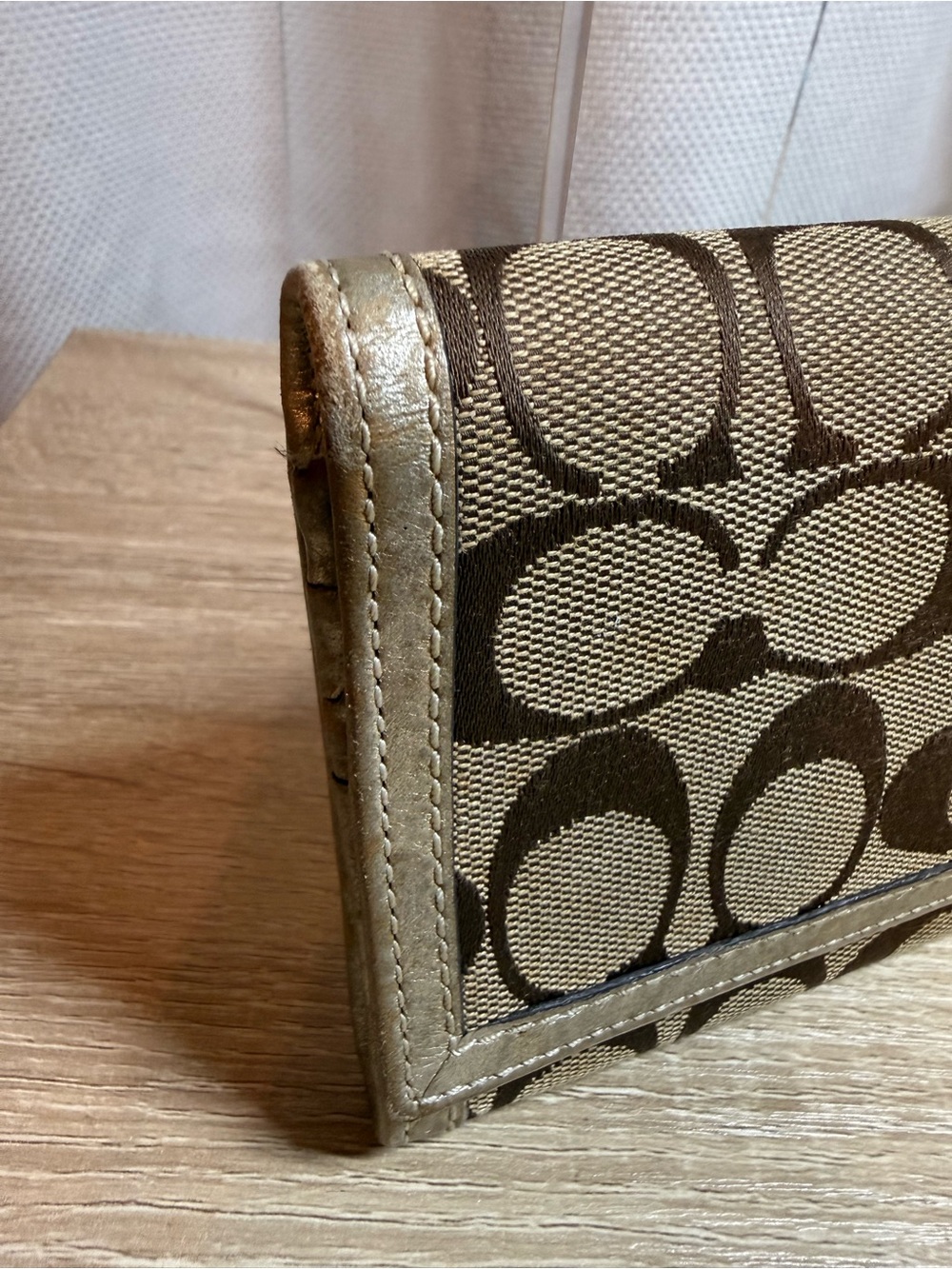 Coach Beige and Brown Signature Continental Wallet - Picture 4 of 8